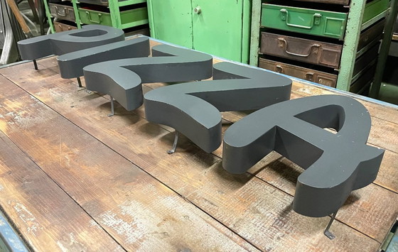 Image 1 of Insegna vintage per pizza italiana. Anni '70