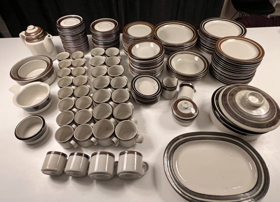 Image 1 of Service de table Arabia Karelia peint à la main, environ 170 pièces