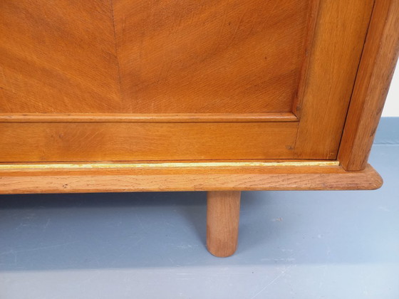 Image 1 of Vintage eikenhouten kledingkast uit de jaren 60