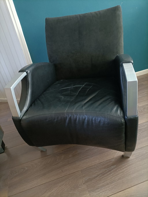 Fauteuil design de luxe avec ottoman - dans le style de Rolf Benz