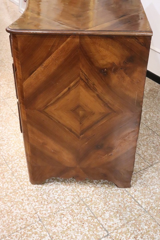 Image 1 of Majestuosa cómoda antigua, Italia, siglo XVIII, restaurada