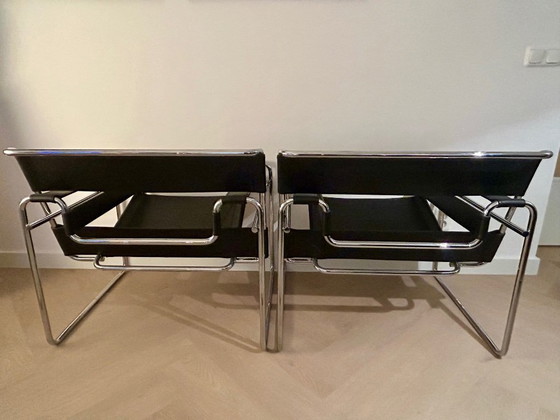Image 1 of 2x Knoll Wassily sillones de cuero negro de Marcel Breuer