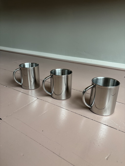 3 large stainless steel mugs
