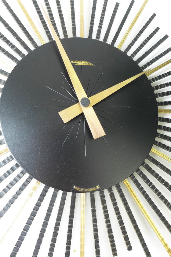 Vintage wandklok Richter Electric Duitsland, brutalistische stervormige klok uit de jaren 60 en 70. – Klokken (photo 6 of 8)