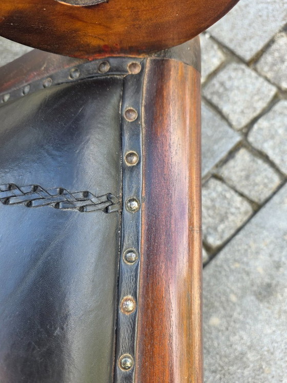 Fauteuil de style colonial – Leather, Metal (photo 9 of 9)