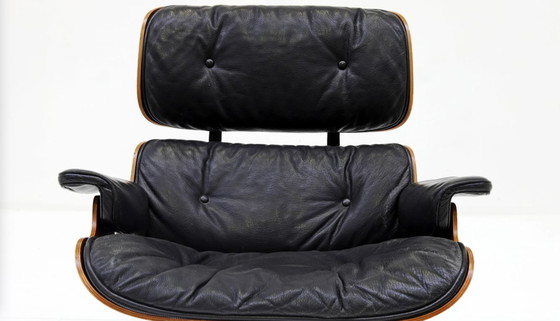 Image 1 of Vintage Eames Lounge Chair Rosewood, 1960's
