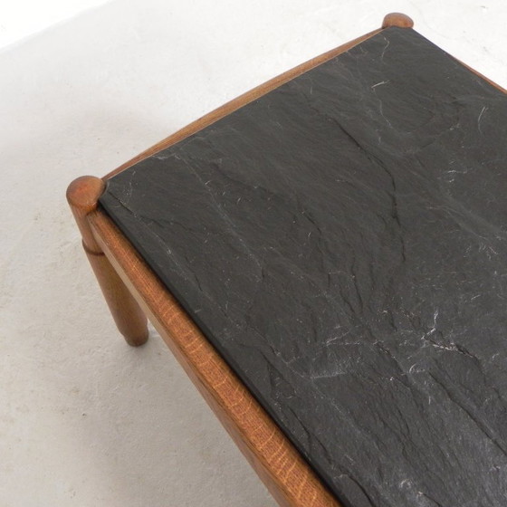 Image 1 of Tavolino da caffè vintage con piano in ardesia e struttura in rovere, anni '60.