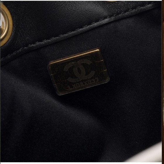 Image 1 of Borsa CHANEL in visiere nero - 103277