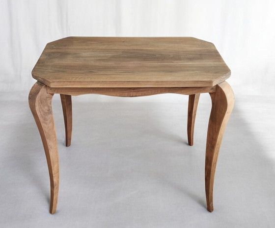 Image 1 of Sculptural side table with curved lines in solid wood - Louis XV style