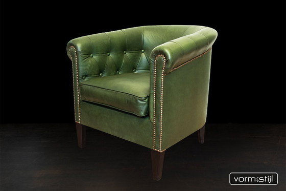 Image 1 of Gecapitonneerde Chesterfield Clubfauteuils in Dik Zadelleer/Rundleer