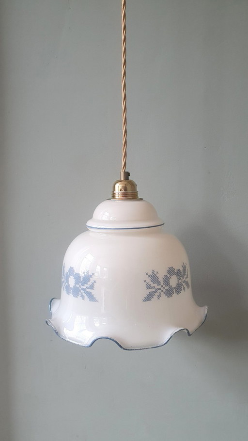 Vintage Witte Opaal Glazen Hanglamp - Bloemachtige vorm