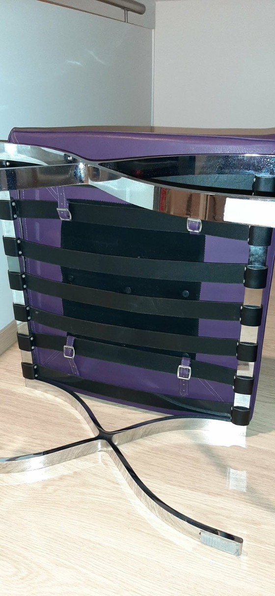 Image 1 of Pouf style Barcelone, marque Alivar, similicuir, piètement en X en métal