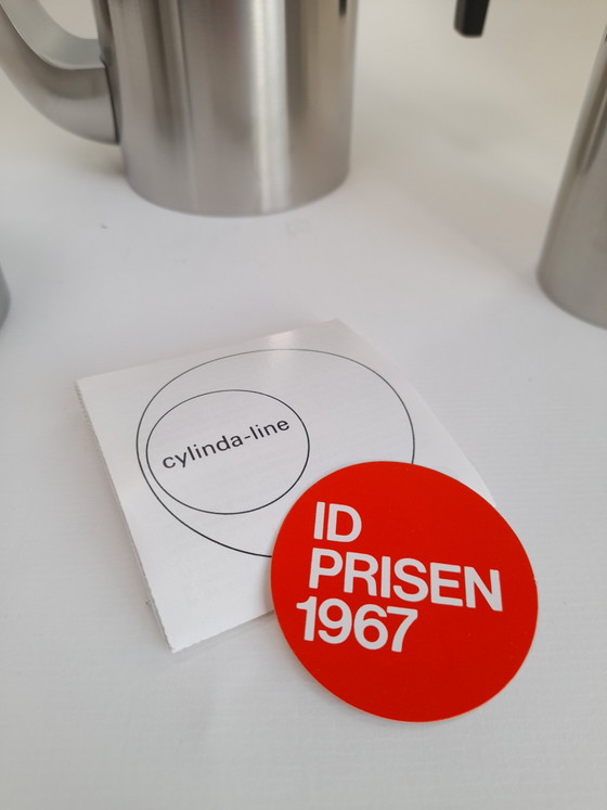 New Cylinda coffee set Arne Jacobsen for Stelton – Table accessories, Metal (photo 5 of 10)