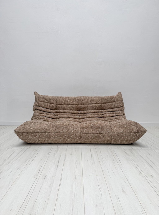 Sofá de tres plazas Bouclé Togo original vintage texturizado de Michel Ducaroy para Ligne Roset