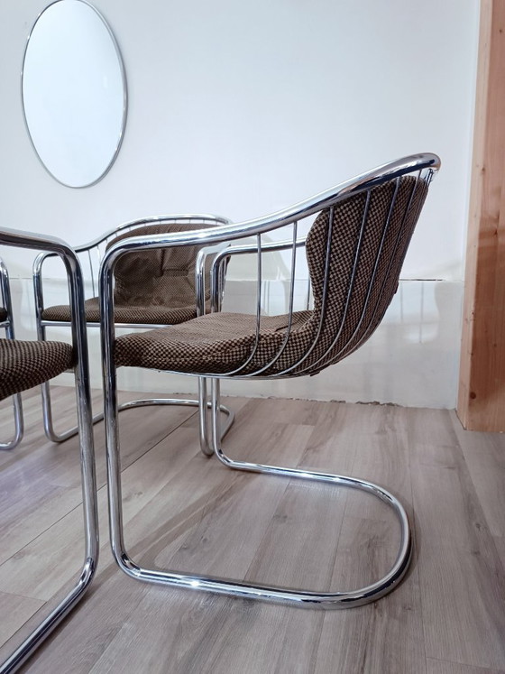 Cantileverstoelen van Gastone Rinaldi voor Rima, jaren 70. – Eetkamerstoelen, Metal (photo 8 of 14)