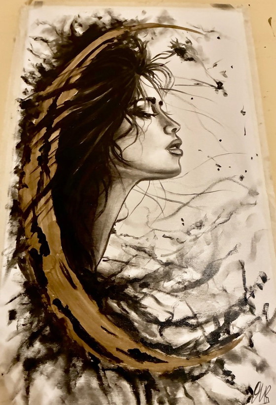 Beauty in Gold – Paintings & Drawings, Canvas (photo 5 of 12)