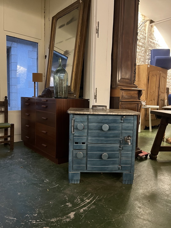 Image 1 of Piccola stufa a legna in ghisa smaltata