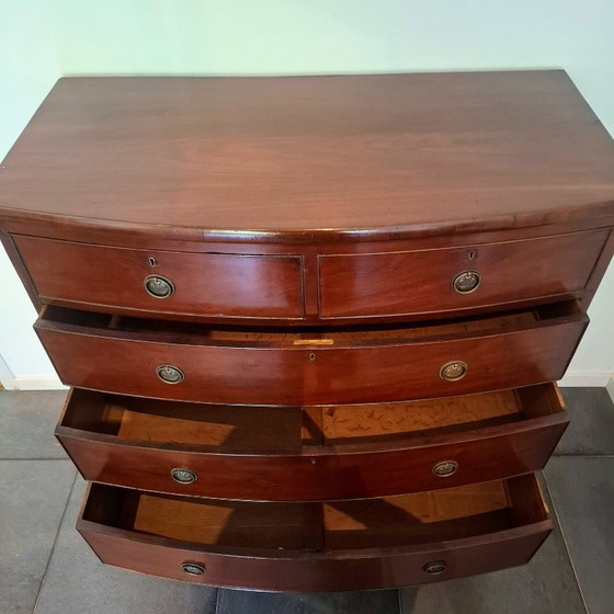 Prachtige Antieke Ladenkast / Commode Van Mahoniehout Met Een Klassiek Design. – Ladekasten, Wood (photo 5 of 7)