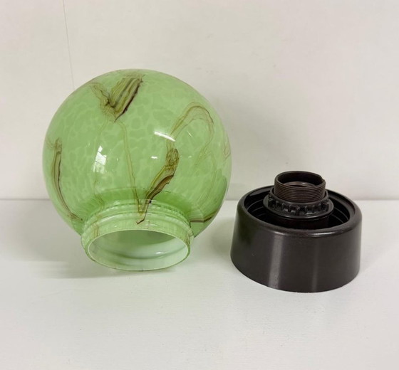 Image 1 of Lampada da soffitto a sfera in marmo verde Art Déco Thabur con supporto in bachelite scura