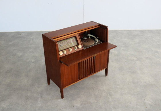 Image 1 of vintage audiomeubel | radio | jaren 50 | Philips