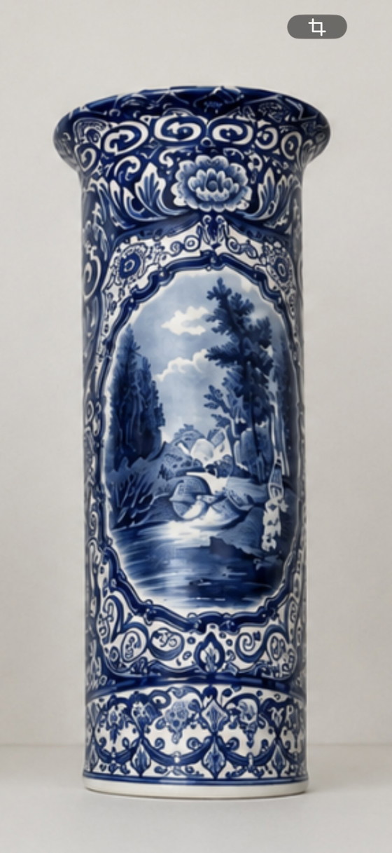 Image 1 of Delft blue vases