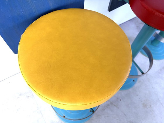 Vintage industrial bar stools, 1980s set of 4 – Barstools, Metal, Wood (photo 5 of 13)