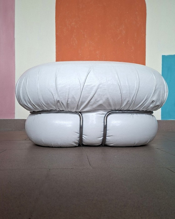 Image 1 of Poltrona e ottomana "OKAY" di A. Piazzesi per 3D Milano '70