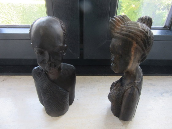 Image 1 of Statuette africane in legno intagliato, maschili e femminili, vintage