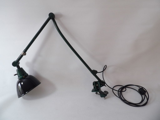 Lampada vintage Midgard Bauhaus con paralume smaltato, design DDR