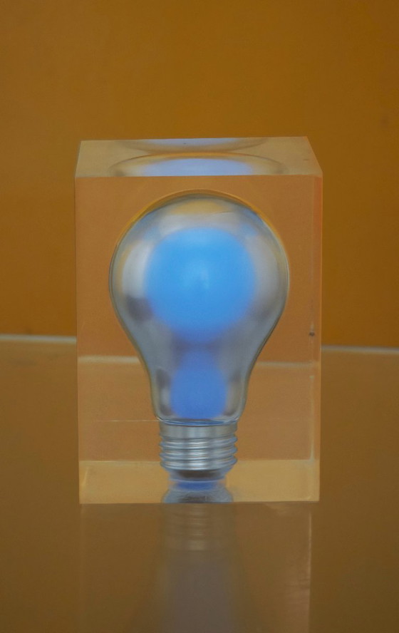 Image 1 of Fermacarte Pierre Giraudon, pop art, lampadina