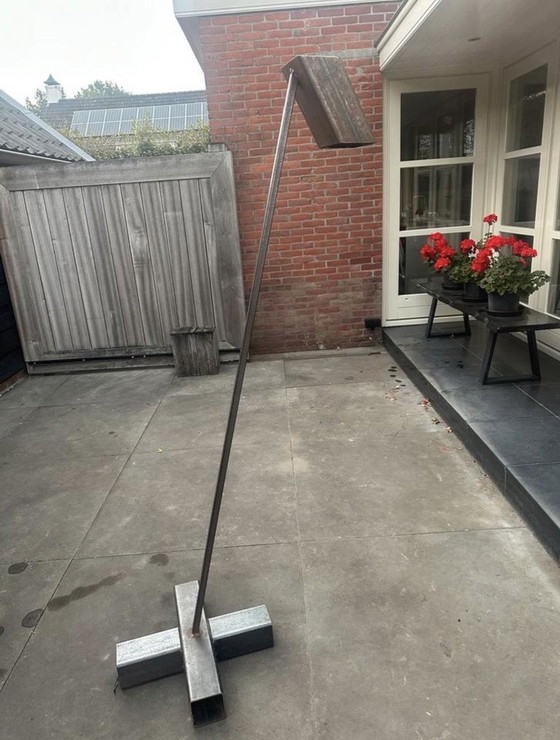 Image 1 of Lampe sur pied robuste faite à la main