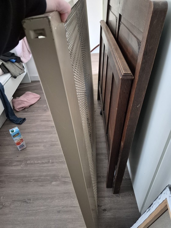 Image 1 of Lit vintage en bois massif 120-190