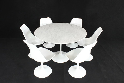 Zo goed als nieuw! Knoll Int. Eero Saarinen Vintage Tulip Tafel 120cm Marmer Statuarietto Originele prijs €5845