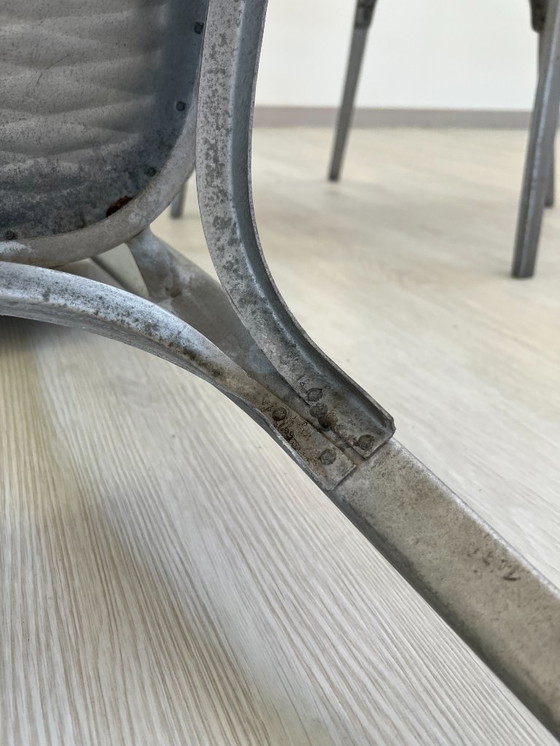 Image 1 of Aluminiumstühle - Avec-Plakette « Gaston Viort - Salon de Provence »