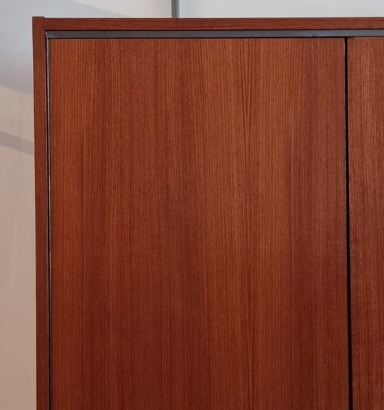 Armoire Mid Century – Wood (photo 19 of 23)