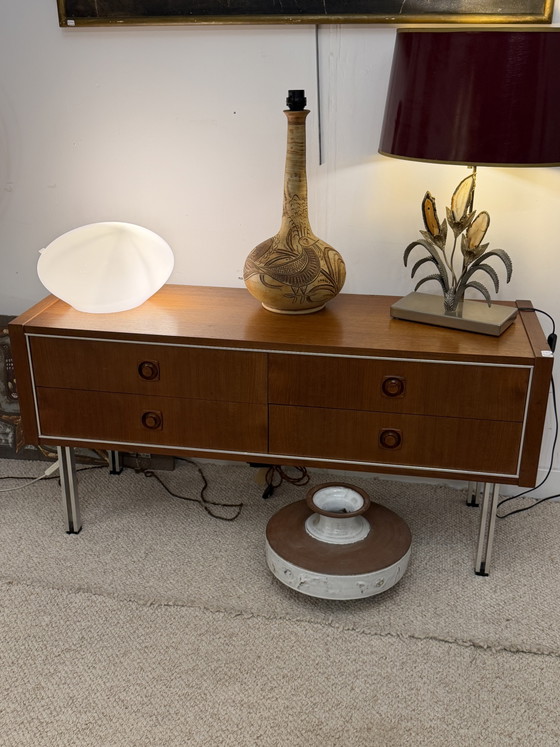 Credenza bassa vintage con 4 cassetti – anni '70 – Credenze, Wood (photo 13 of 13)
