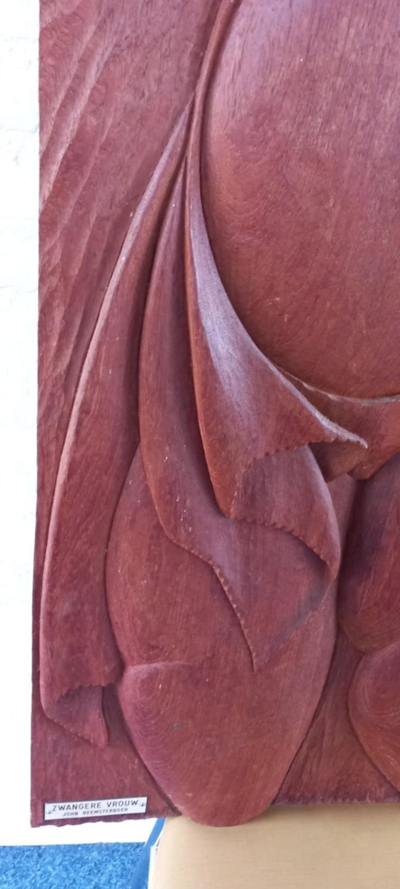 Image 1 of Sculpture unique en bois de teck réalisée par l'artiste John Beemsterboer