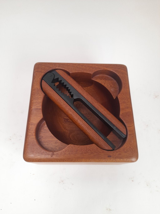 Bol et casse noix en teak danois Bodum 80s