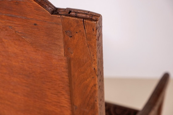 Image 1 of Eikenhouten lambriseringstoel uit het begin van de 19e eeuw