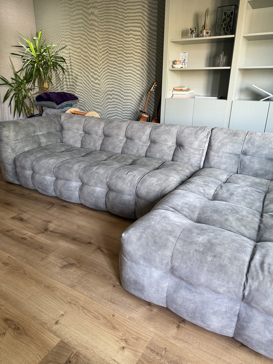 Image 1 of Bank Tokyo decor grijs 