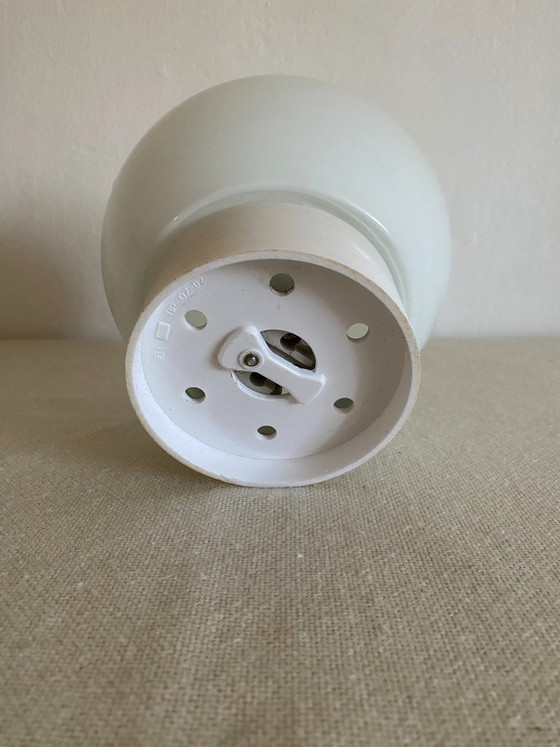 Lampada Vintage Space Age in Vetro Opale per Parete e Soffitto, Anni '70, Applique, Bianco (foto 5 di 7)