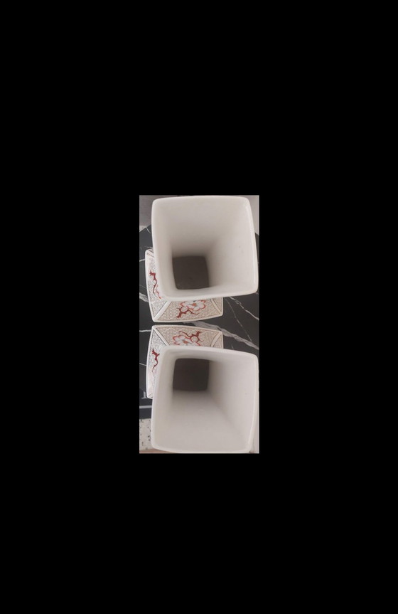 Image 1 of True pair of Asian vases 1850/1960