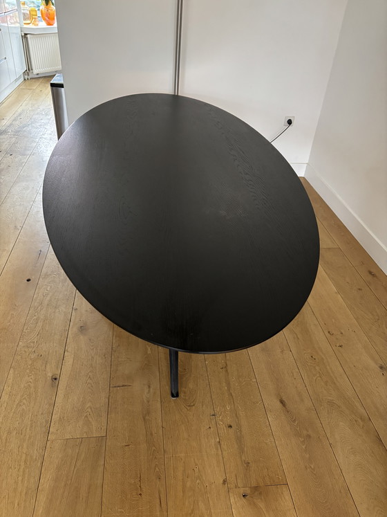 Image 1 of Tavolo da pranzo in rovere nero, modello danese con base sottile (kas20)