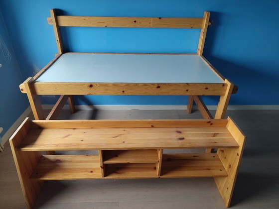 Image 1 of Bureau en pin avec plateau en stratifié haute pression