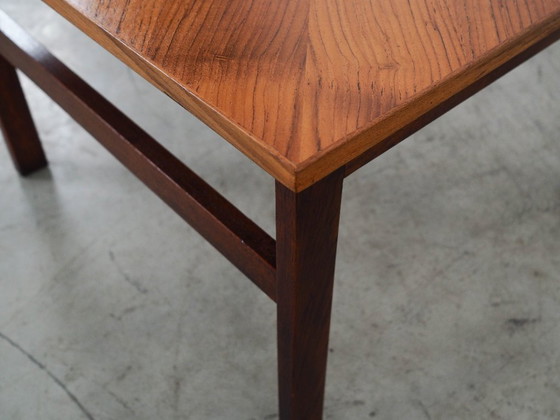Image 1 of Table basse en acajou, design danois, années 1970, fabriquée au Danemark