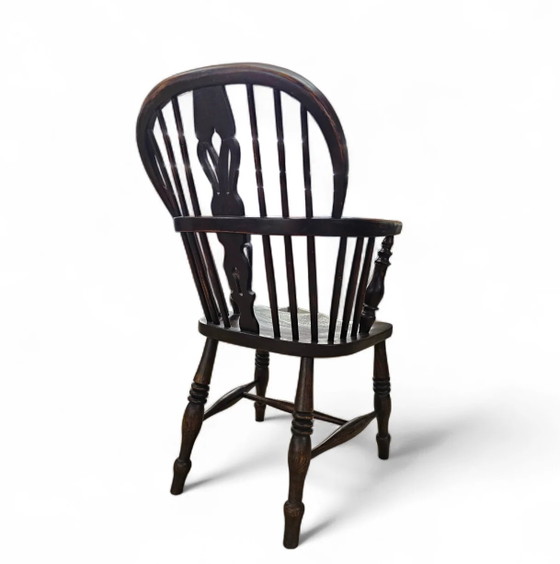 4 x Fauteuil Windsor ancien 2 bas / 2 hauts à dossier à fuseaux en orme / 19ème siècle (photo 13 of 15)