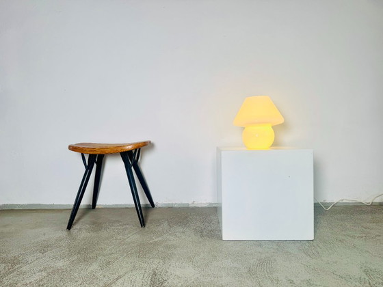 Opaline Glass Mushroom Table Lamp by Paolo Venini for Venini, Italy 1970s (photo 4 of 5)