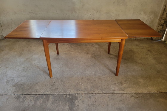 Image 1 of Table de salle à manger extensible en teck par Grete Jalk pour Glostrup