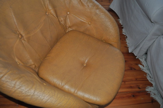 French Plastic Club Chairs by Rapfael Raffel, 1970s, Set of 2 – Armchairs, Fiberglass, Space Age (photo 6 of 7)