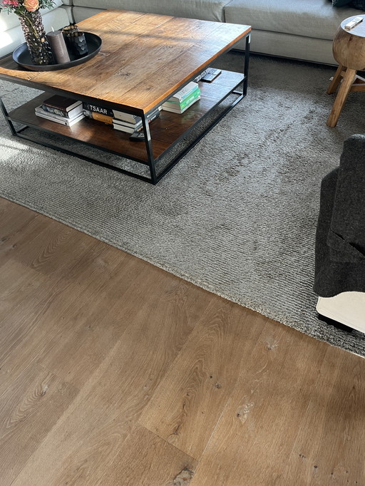 Vloerkleed Raw Interior maatwerk